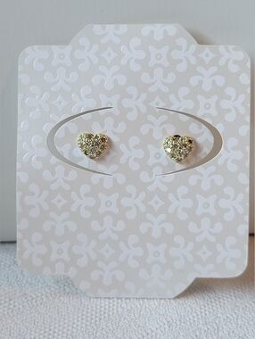 5/$25💎 Gold Heart Stud Earrings